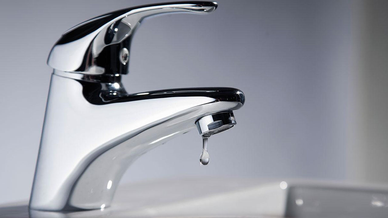 İzmir'de yıldırım düştü: 4 ilçeye su verilemiyor