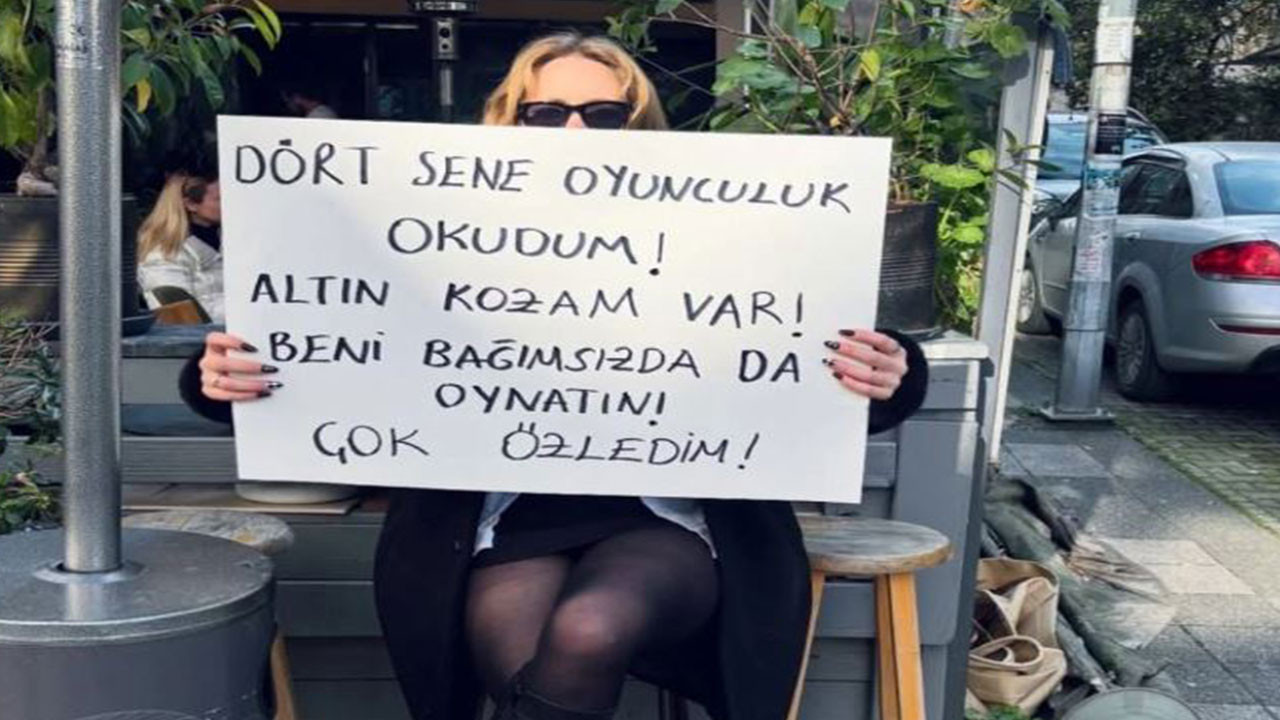 Ünlü oyuncu iş bulmak için sokak ortasında pankart açtı