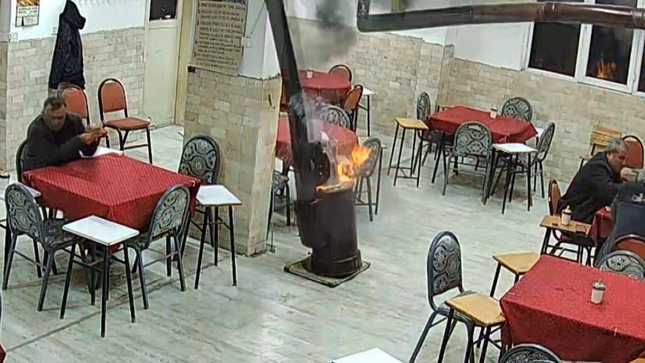 ‘Güzel koksun’ diye döktü: Kıraathane ’de ortalık cehenneme döndü