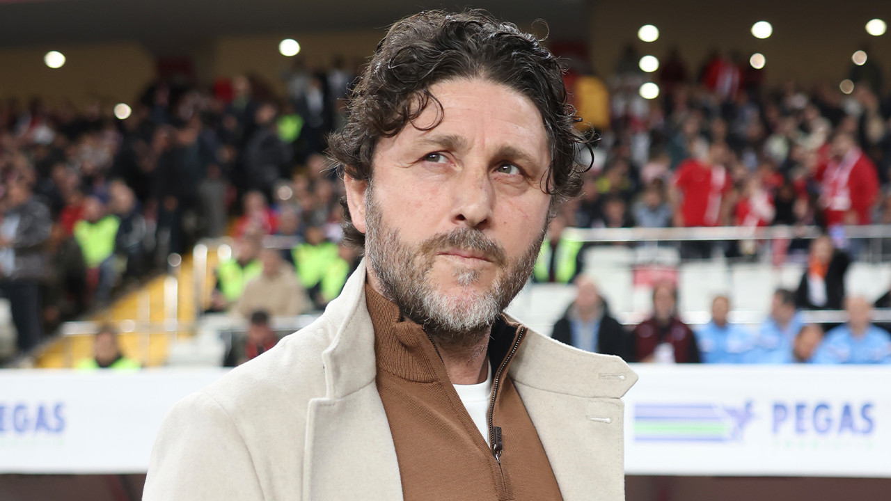 Fatih Tekke ikinci yarıdaki uzun top taktiğinin sebebini açıkladı