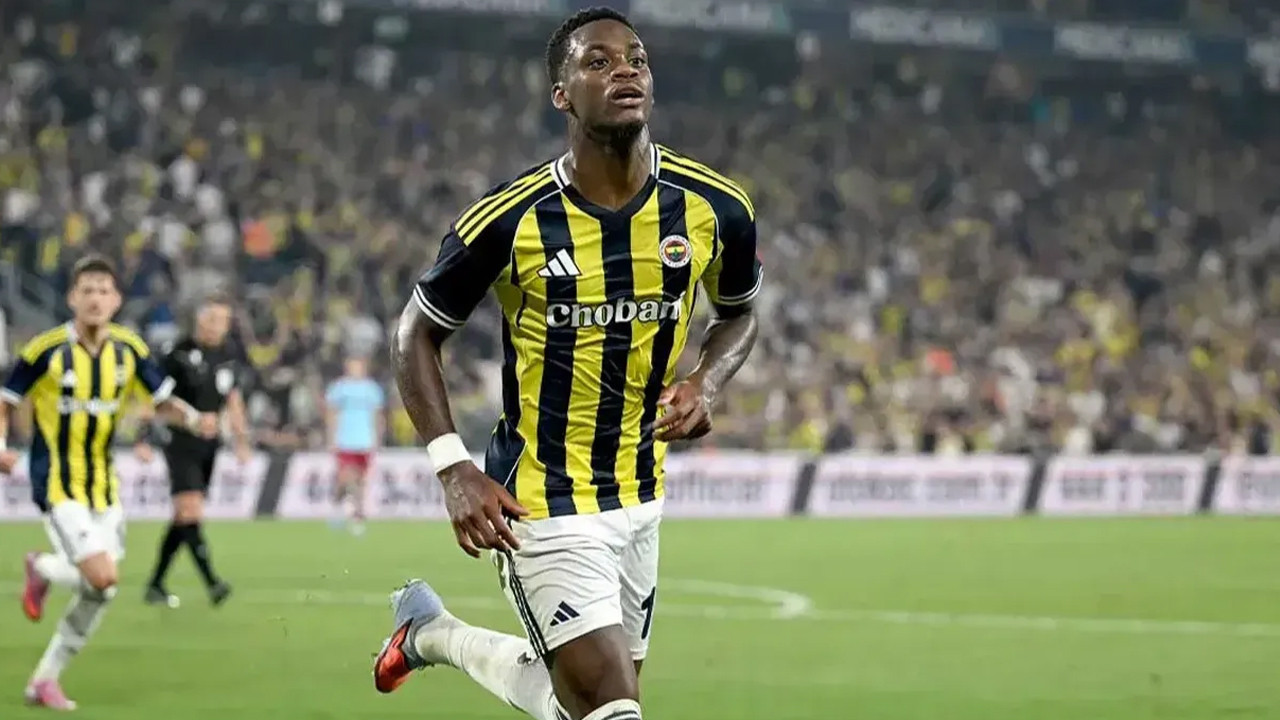 Fenerbahçeli Jhon Duran takımdan ayrılıyor...