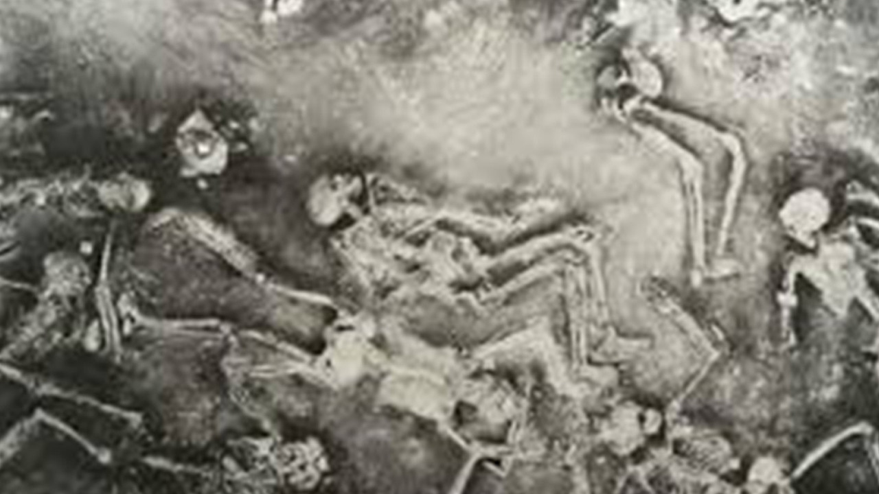 Saniyeler içinde donan zaman… El ele ölenlerin sırrı