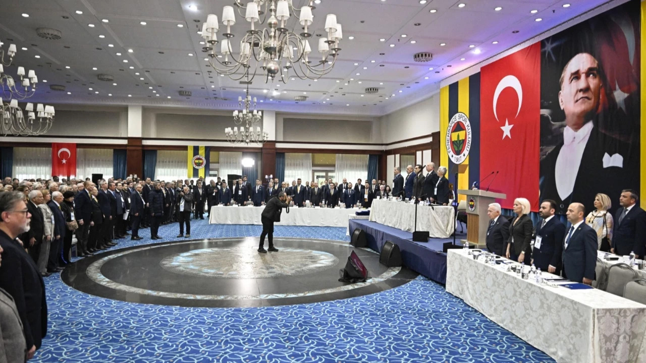 Kritik toplantıda açıklandı: İşte Fenerbahçe'nin toplam borcu