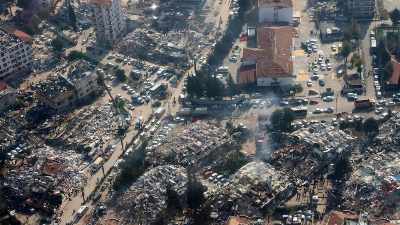 6 Şubat anmasına valilik engeli: Depremde yakınlarını kaybeden aileler tepkili