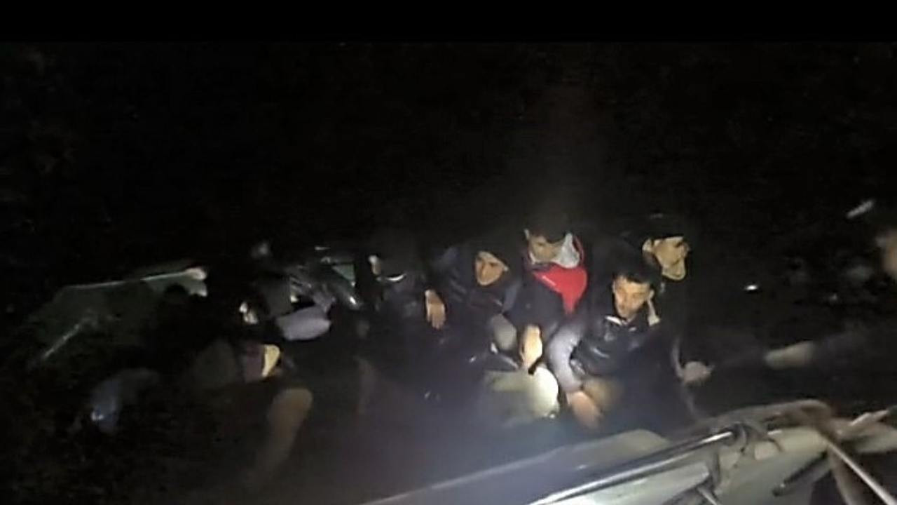 Ayvacık açıklarında 7 kaçak göçmen yakalandı