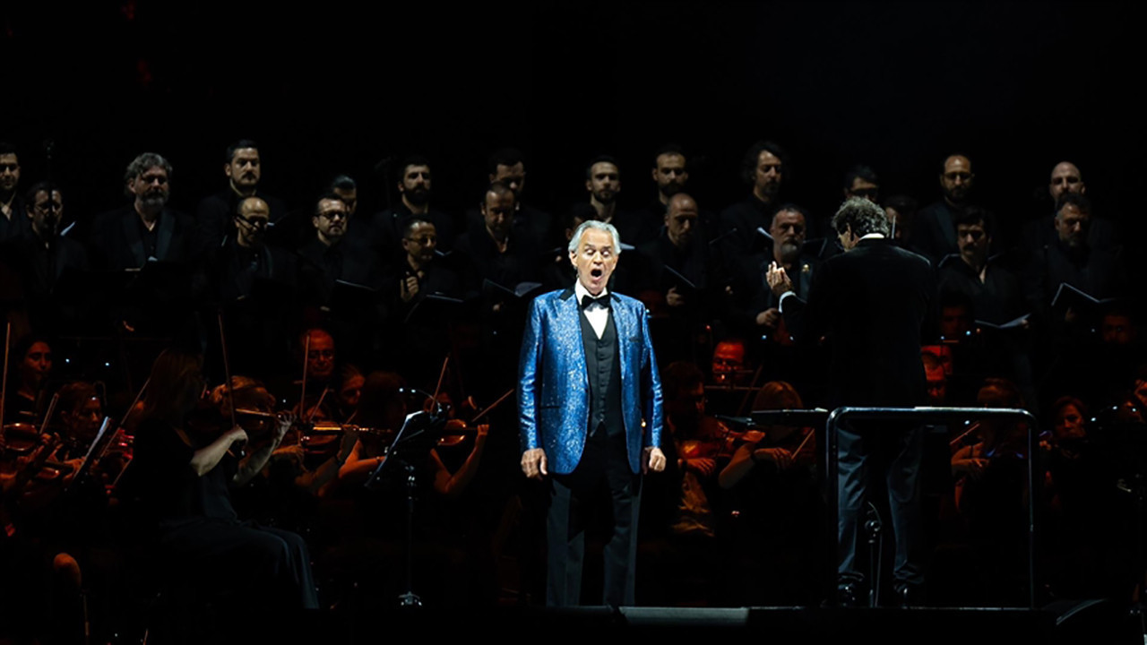 Bocelli’den tarihi gece: Tüpraş Stadyumu’nda Romanza şöleni