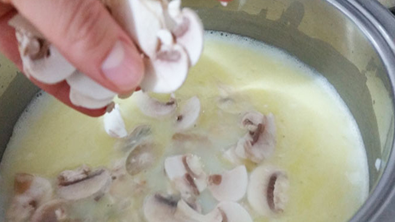 Gurme usulü Mantar Çorbası yapmanın püf noktaları