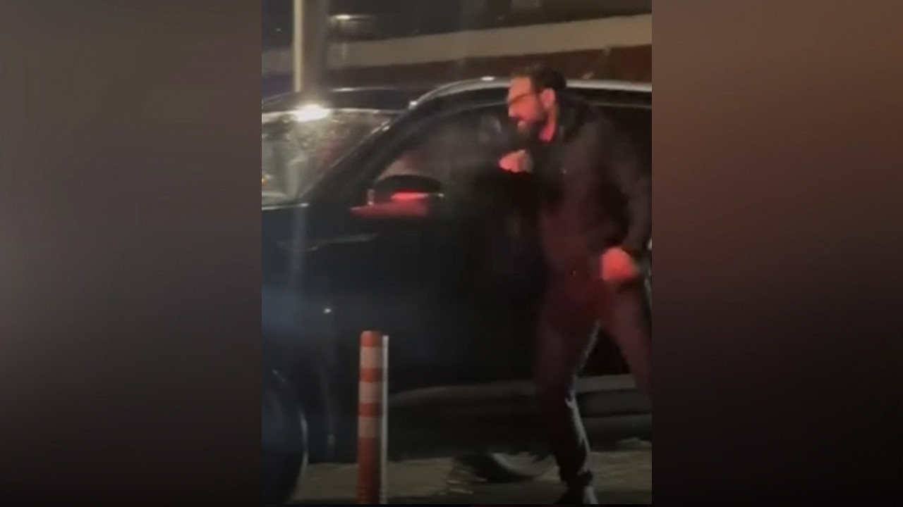 İstanbul’da trafik magandası yine iş başındaydı: Kadın sürücü korku dolu anlar yaşandı. Dirseği ile camı kırdı