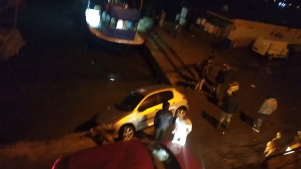 Sarıyer’de aynı noktada ikinci kaza: Otomobil mendirekte asılı kaldı