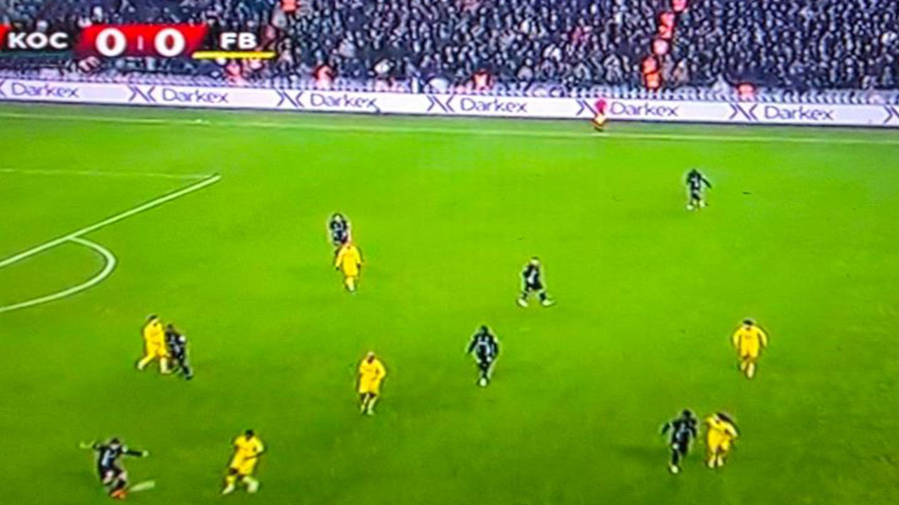 Kocaelispor-Fenerbahçe maçında “Darkex”in reklamı yapıldı: Bahis soruşturmasında ismi geçiyordu