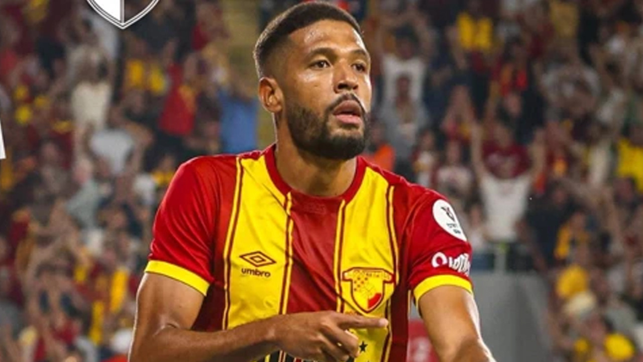 Göztepe'den resmi açıklama: Rhaldney, Portekiz'e transfer oldu