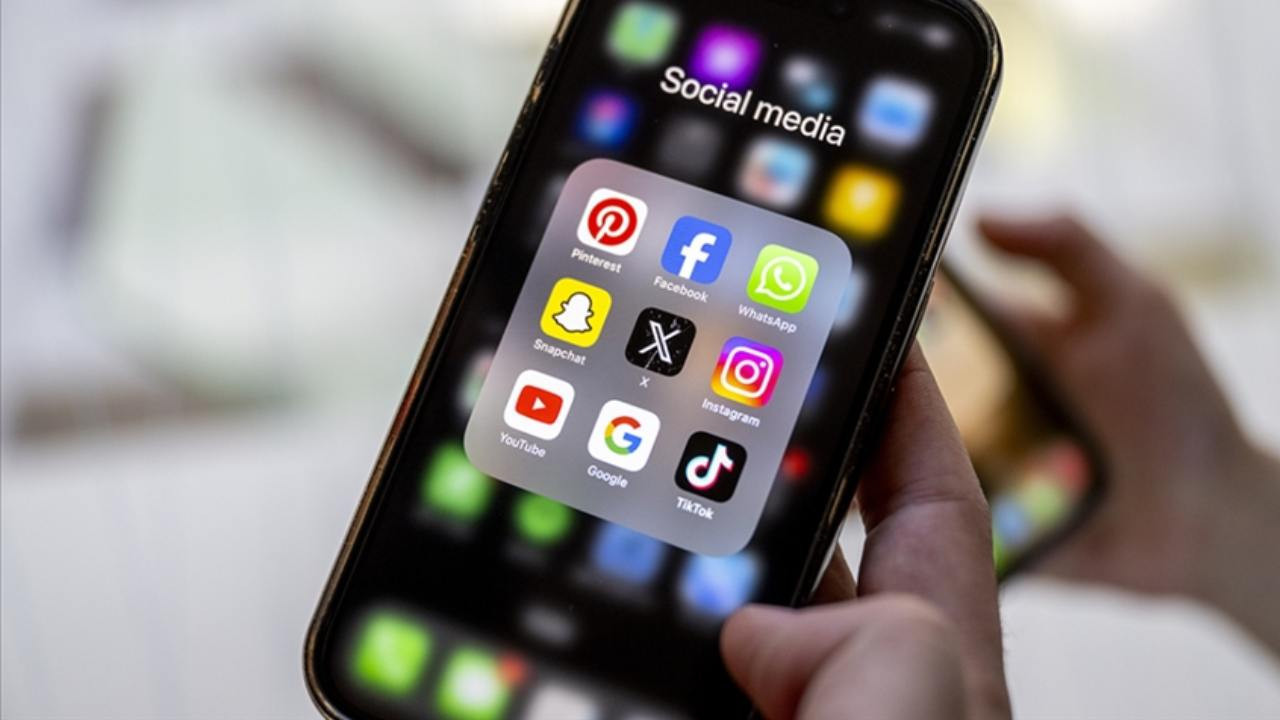 İspanya’dan sosyal medya kararı: 16 yaş altına yasak geliyor