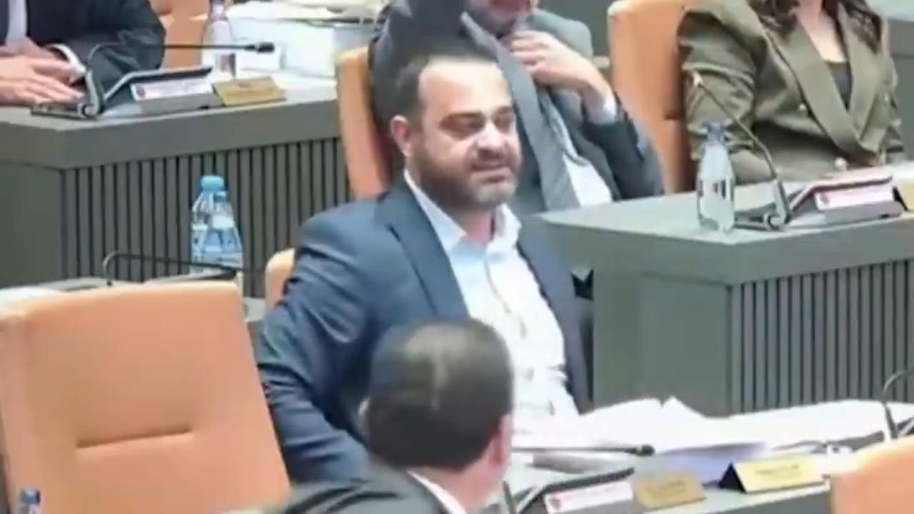 Meclis’te yumruklu gerilim: Tartışma kavgaya dönüştü