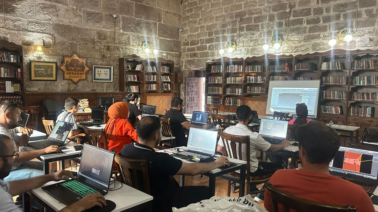 ASÜSEM Aksaray’ın eğitim markası olma yolunda ilerliyor