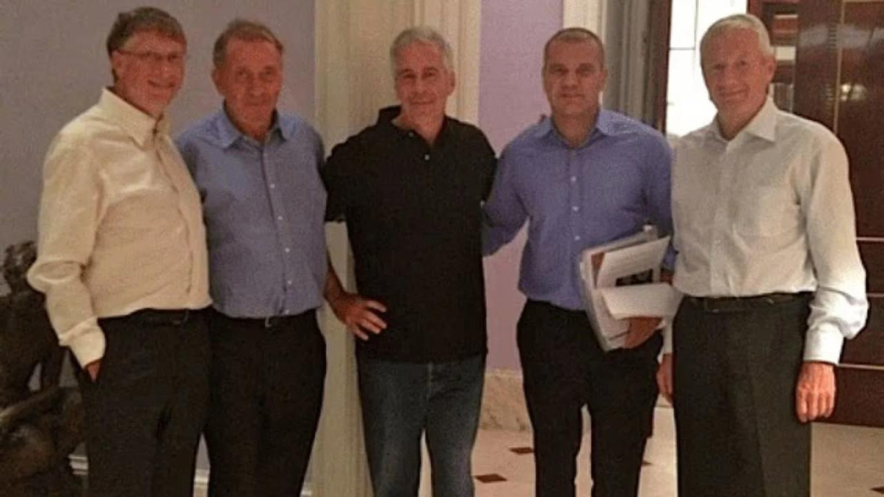 Epstein belgelerindeki iddialara yanıt: Bill Gates 'Tamamen sahte' dedi