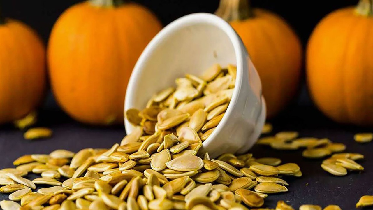 Kabak çekirdeği yiyin, ömrünüzü uzatın: 7 mucizevi fayda