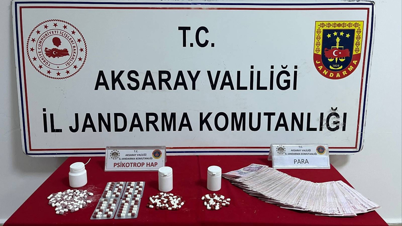 Aksaray’da uyuşturucuya darbe: Sentetik hap ve suç geliri ele geçirildi
