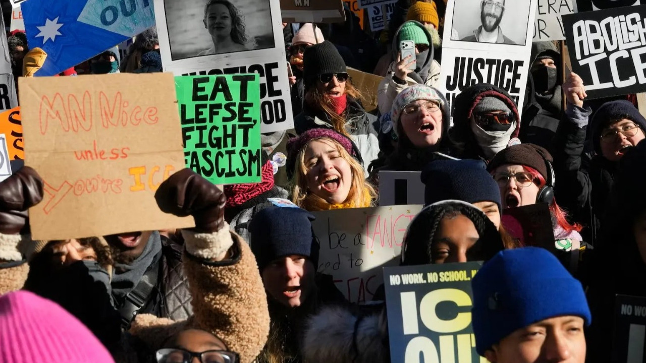 ABD'de üniversite öğrencilerine ICE gözaltısı