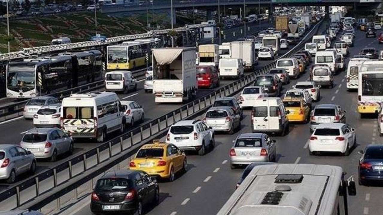 Trafikte yeni dönem: Kurallara uymayanlara ağır para cezası geliyor
