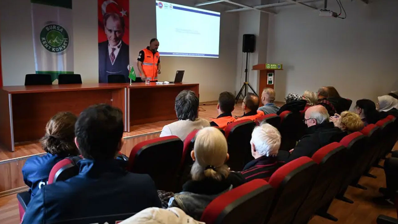 Bursa Kent Konseyi'nden "Deprem Farkındalık" eğitimi