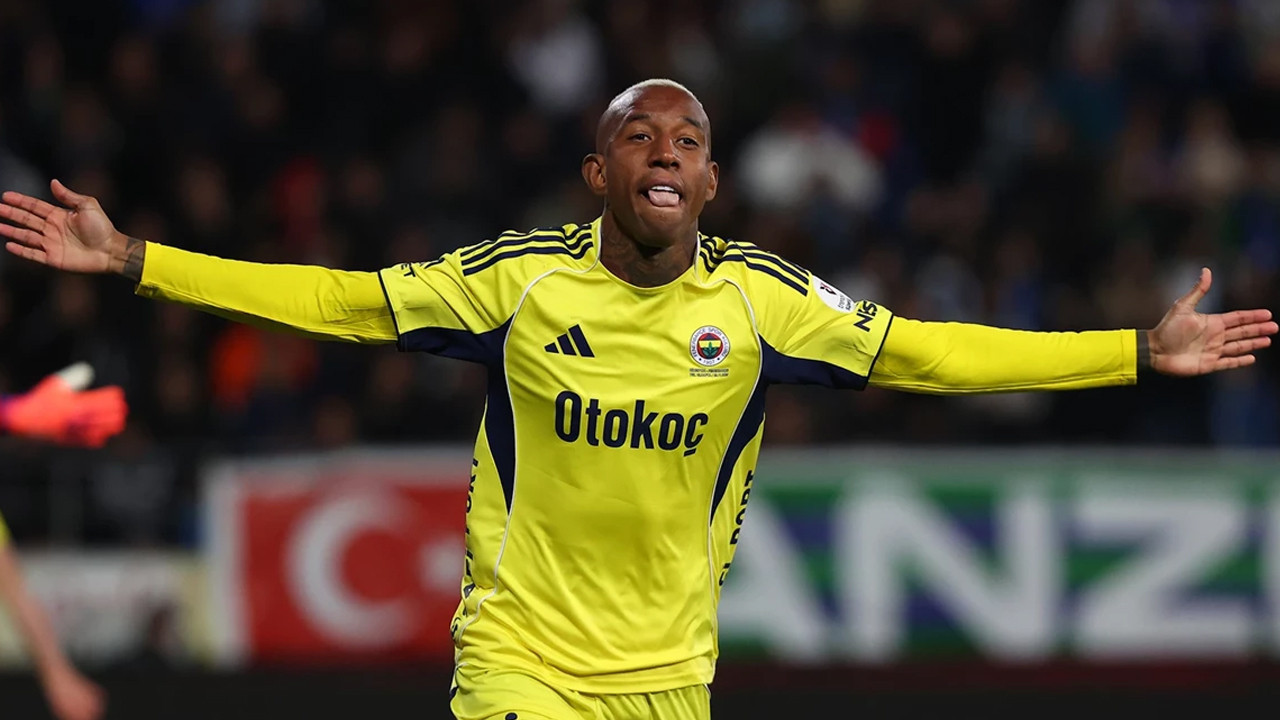 Fenerbahçe'de mutlu son: Talisca'nın sözleşmesi uzatıldı