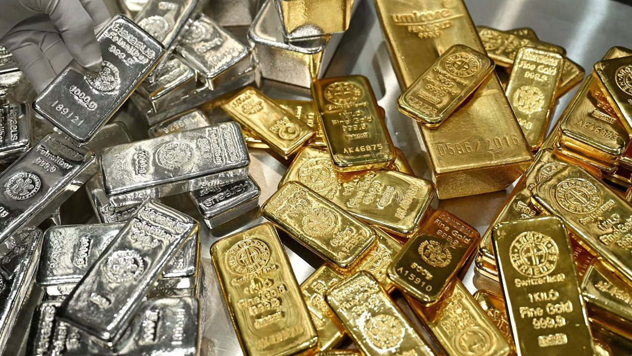 Altın ve gümüş düşüşte: Makas daralıyor