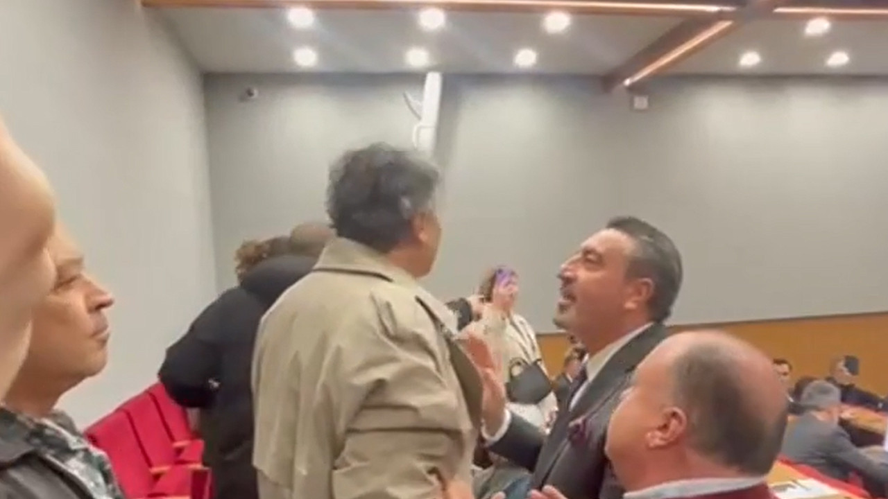 Belediye Meclisi'nde tansiyon yükseldi