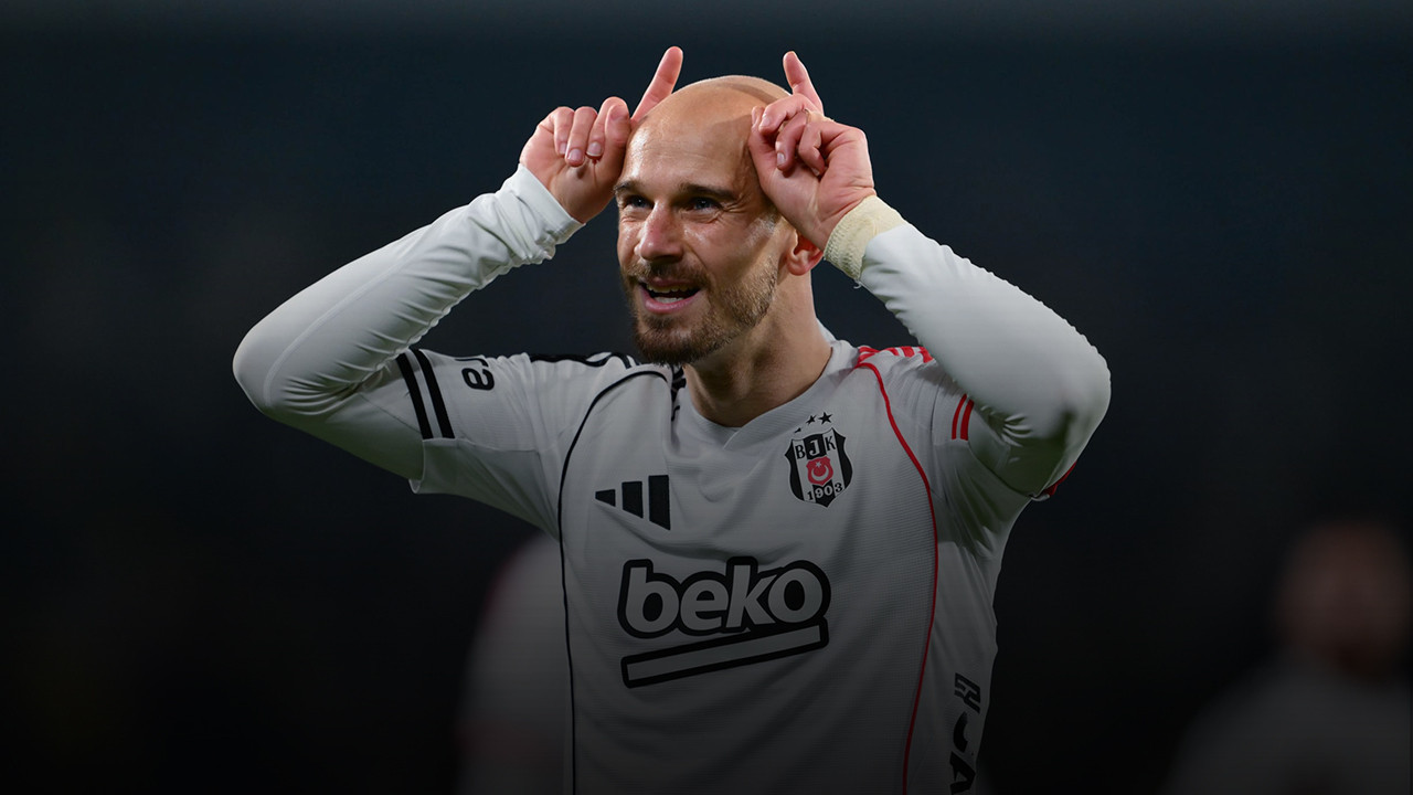 Beşiktaş'ta kriz iddialarına Cerny iki kelimeyle yanıt verdi