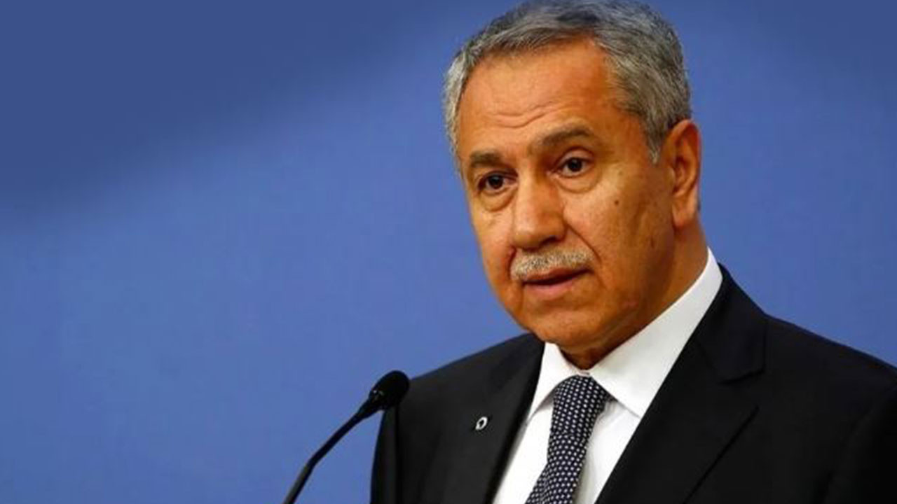 Bülent Arınç AKP'ye geçen vekile ateş püskürdü: Ben olsam tekmeyi vurur artardım aşağı