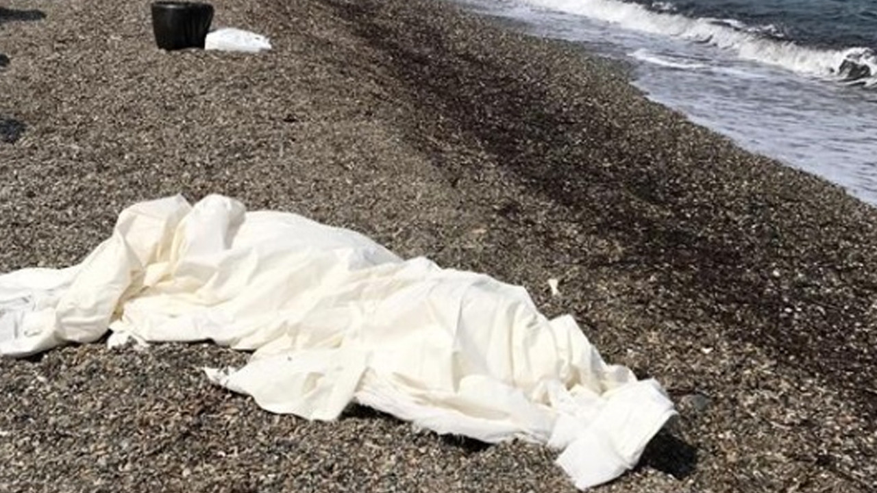 Çanakkale’de karaya vurmuş erkek cesedi bulundu
