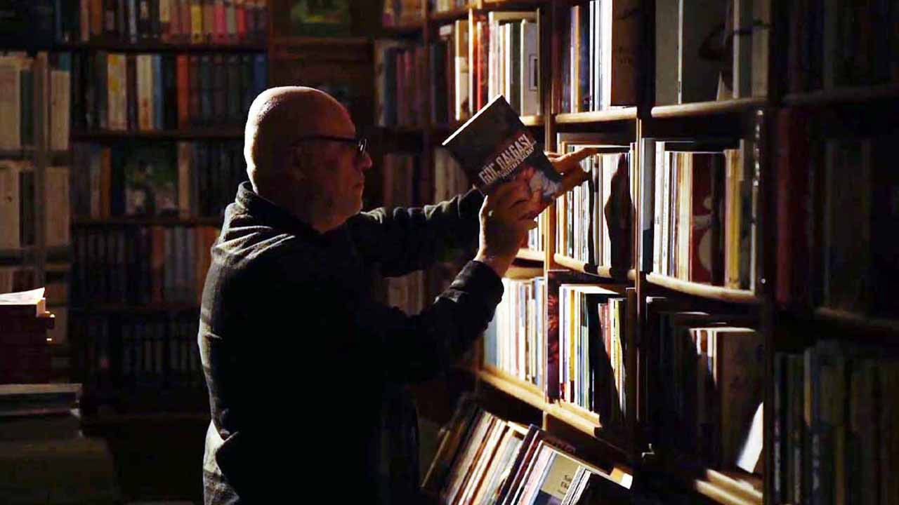 E-ticaret, kitapçıları silerken sahaflar direniyor: Babadan kalan meslek ayakta kalma mücadelesinde