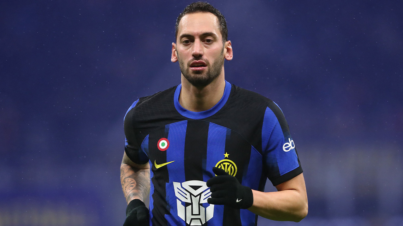 Hakan Çalhanoğlu geri dönüyor: İtalya Derbisi'nde milli yıldızlar kapışacak