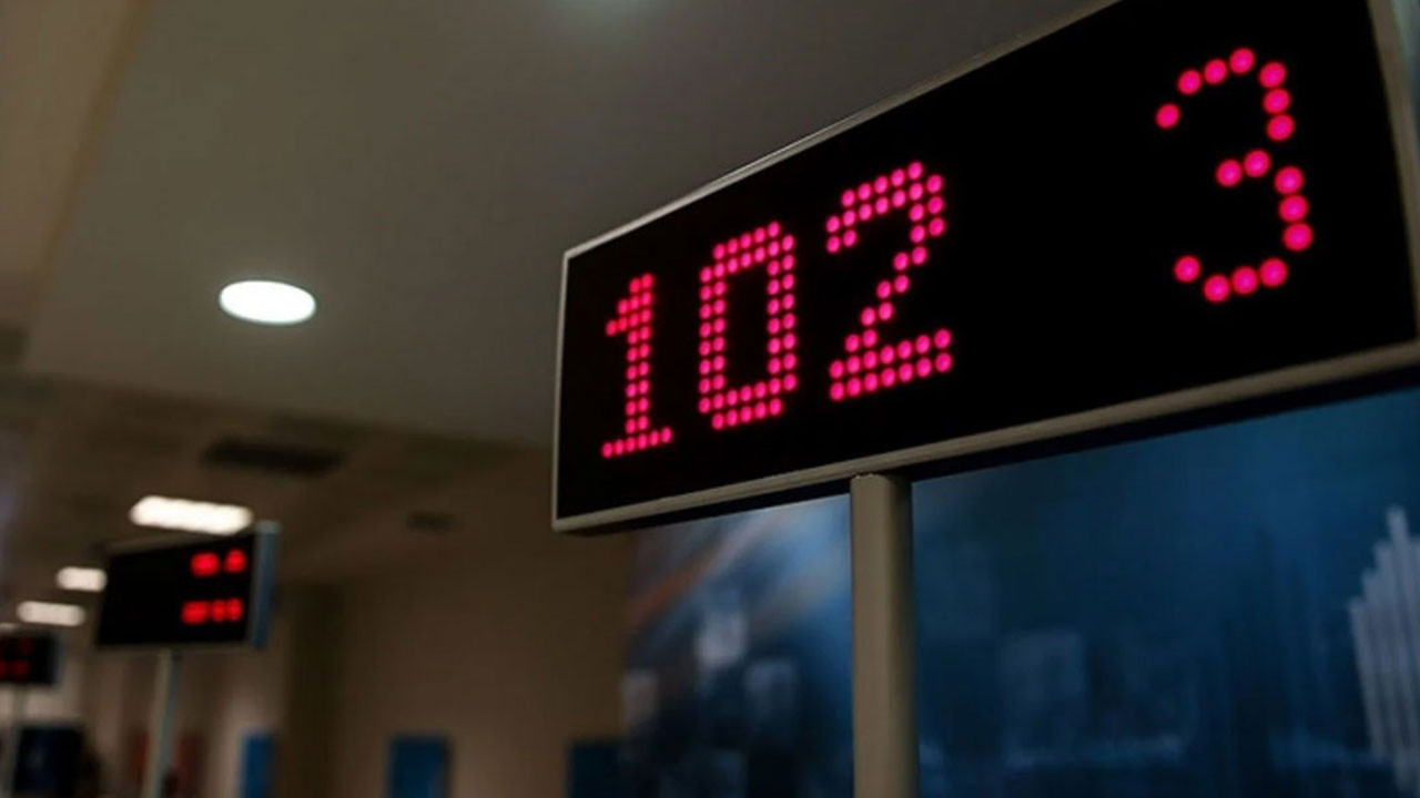 İki dev banka birleşiyor: İngiliz banka 2.5 milyar sterlin ödeyecek