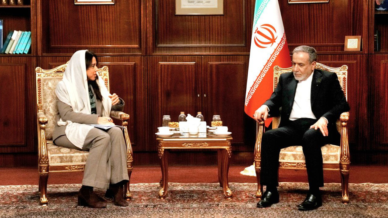 İran’dan Umman’daki müzakere sonrası diplomasi trafiği