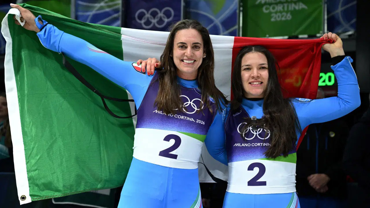 İtalya kızakta zirvede: Olimpiyatta Voetter-Oberhofer altını kaptı