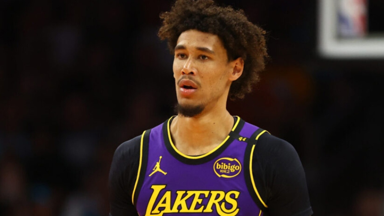 NBA’de skandal: Lakers oyuncusuna maskotu itmekten suç duyurusu