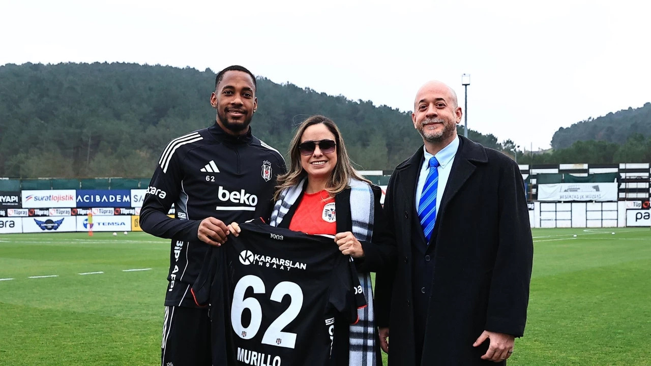 Panama Büyükelçisi Beşiktaş'ı ziyaret etti