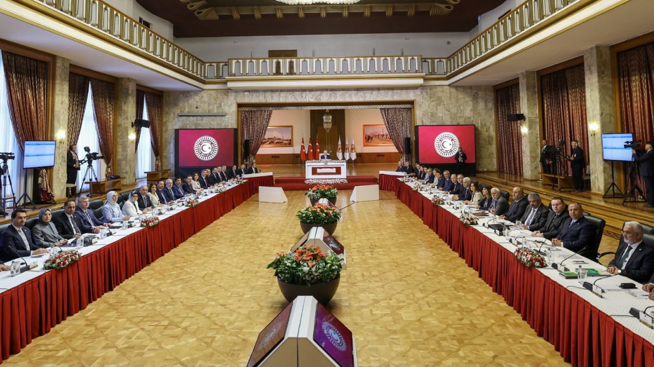 En çok tartışılan gündemdi: Komisyon raporunda 'Umut Hakkı' yok mu?