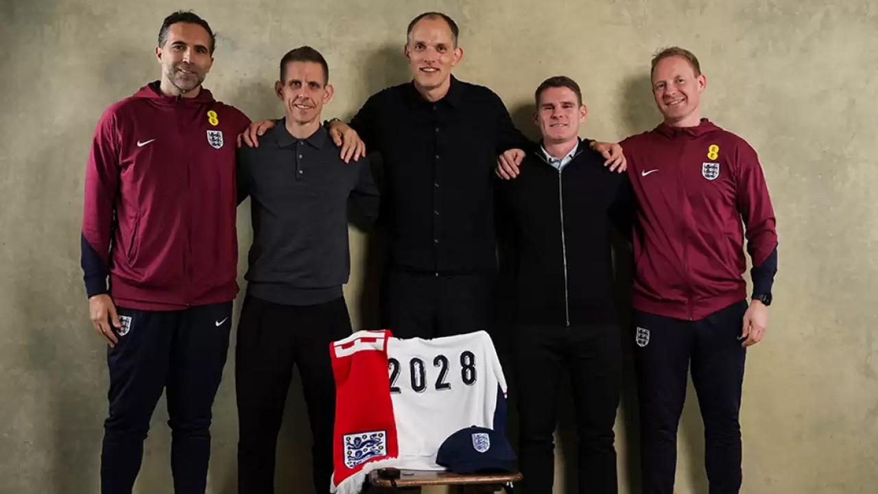 İngiltere Thomas Tuchel'in sözleşmesini uzattı