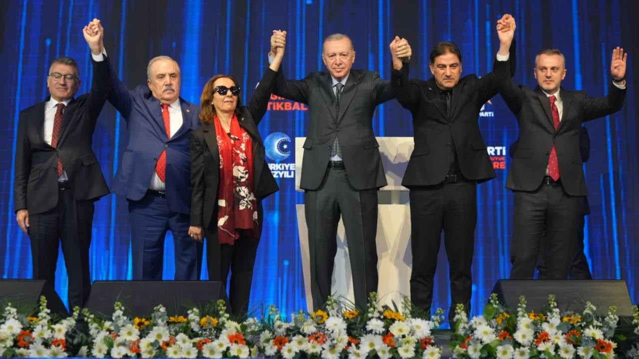 Seçmenin iradesini yok saydılar: Seçimlerden sonra taraf değiştirdiler