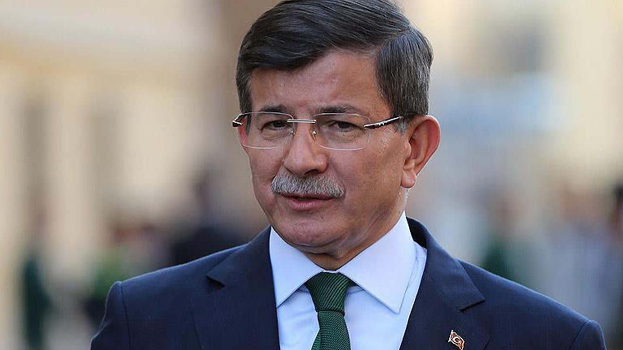 Ahmet Davutoğlu'ndan yeni ittifak açıklaması: Parti isimlerini tek tek saydı