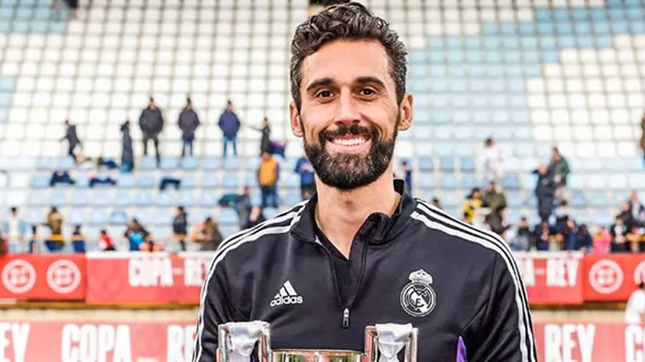 Alvaro Arbeloa'dan, Hansi Flick'e gönderme