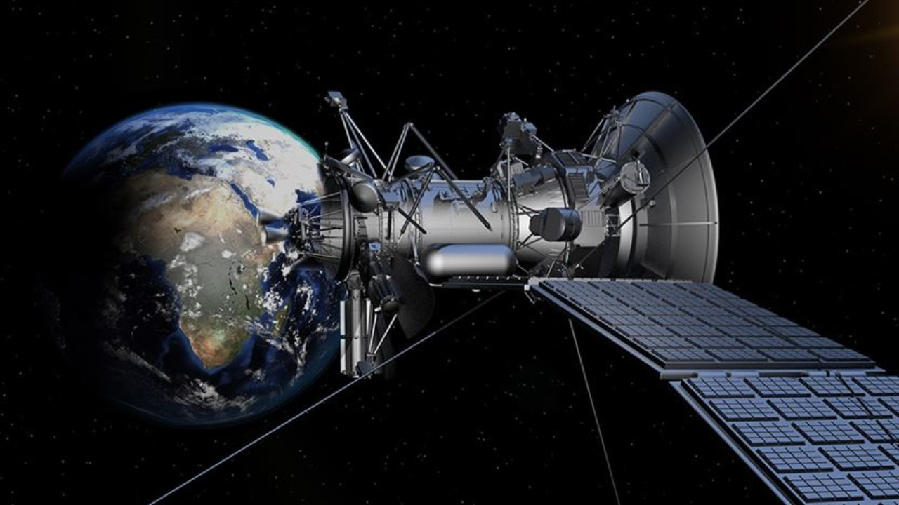 Çin, denizden roketle 7 uydu fırlattı