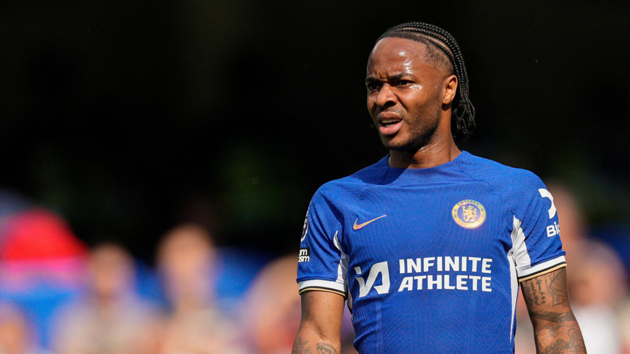 Raheem Sterling, Feyenoord'a transfer oldu