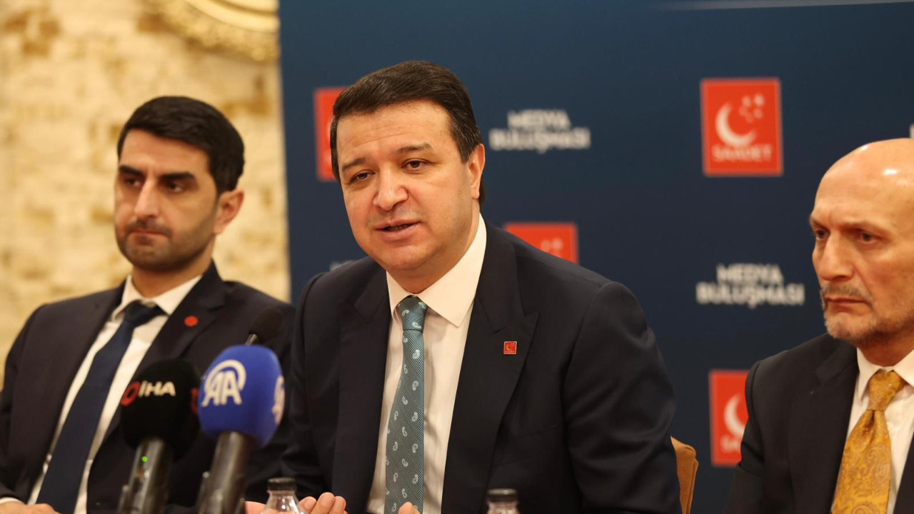 Saadet Partisi liderinden siyasi kriz yorumu: 'Artık ideolojik değil' dedi ve ekledi...