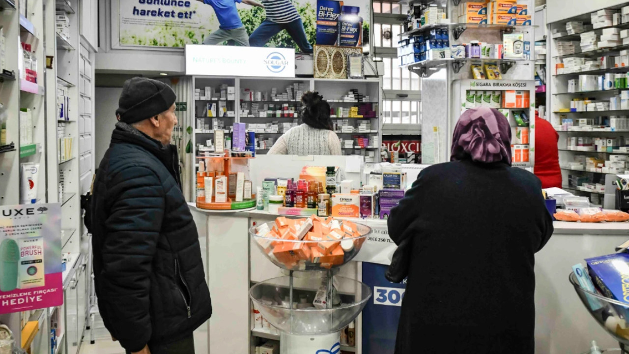 Manisa’dan ilaç desteği: Emekli İlaç Katkı Payı Programı başvuru şartları açıklandı