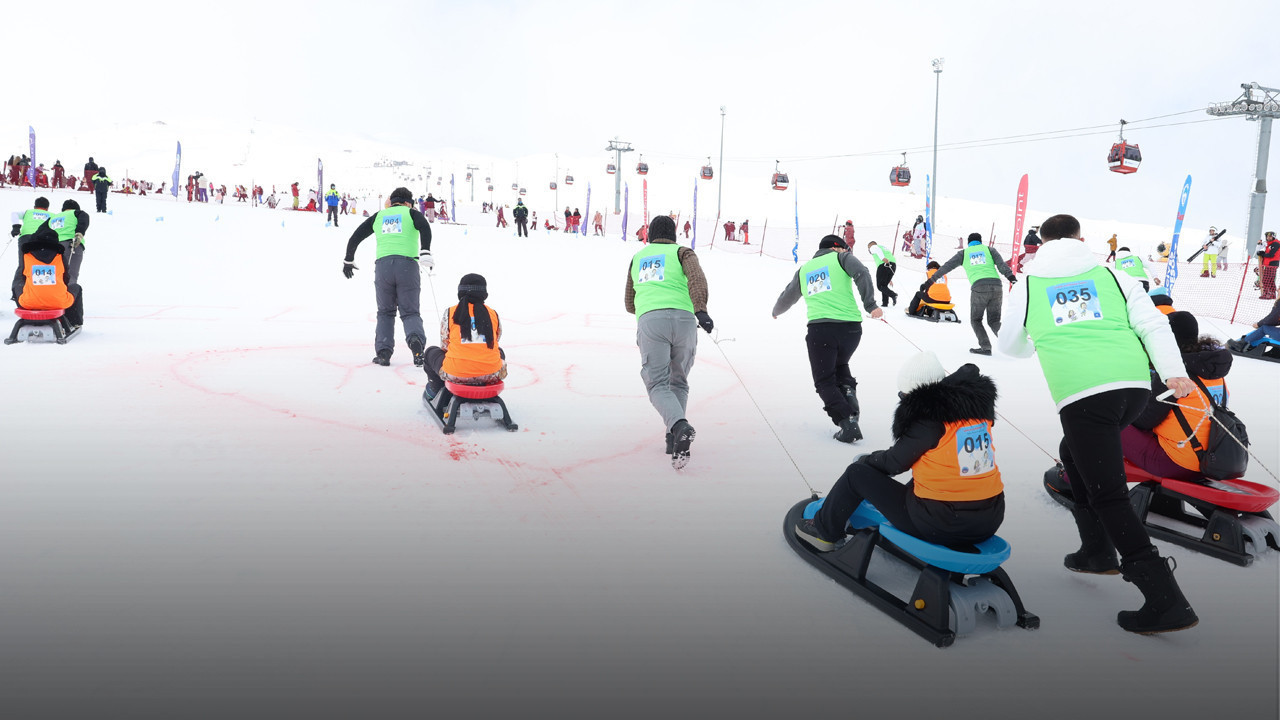 Sevgililer gününde oldu: "Artık çekilmez oldun" dediler: Erciyes’te tarihe geçen anlar