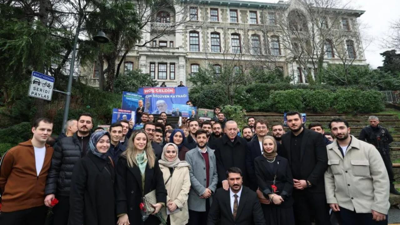 Ali Mahir Başarır’dan Boğaziçi tepkisi: 'AK Gençlik’i öğrenci diye servis etmişler'