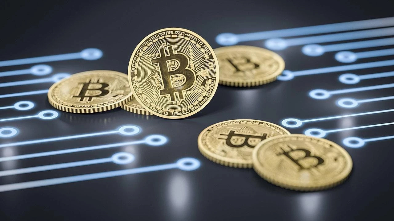 Bir dönem Bitcoin ile servet kazanmışlardı şimdi sıfıra indirler