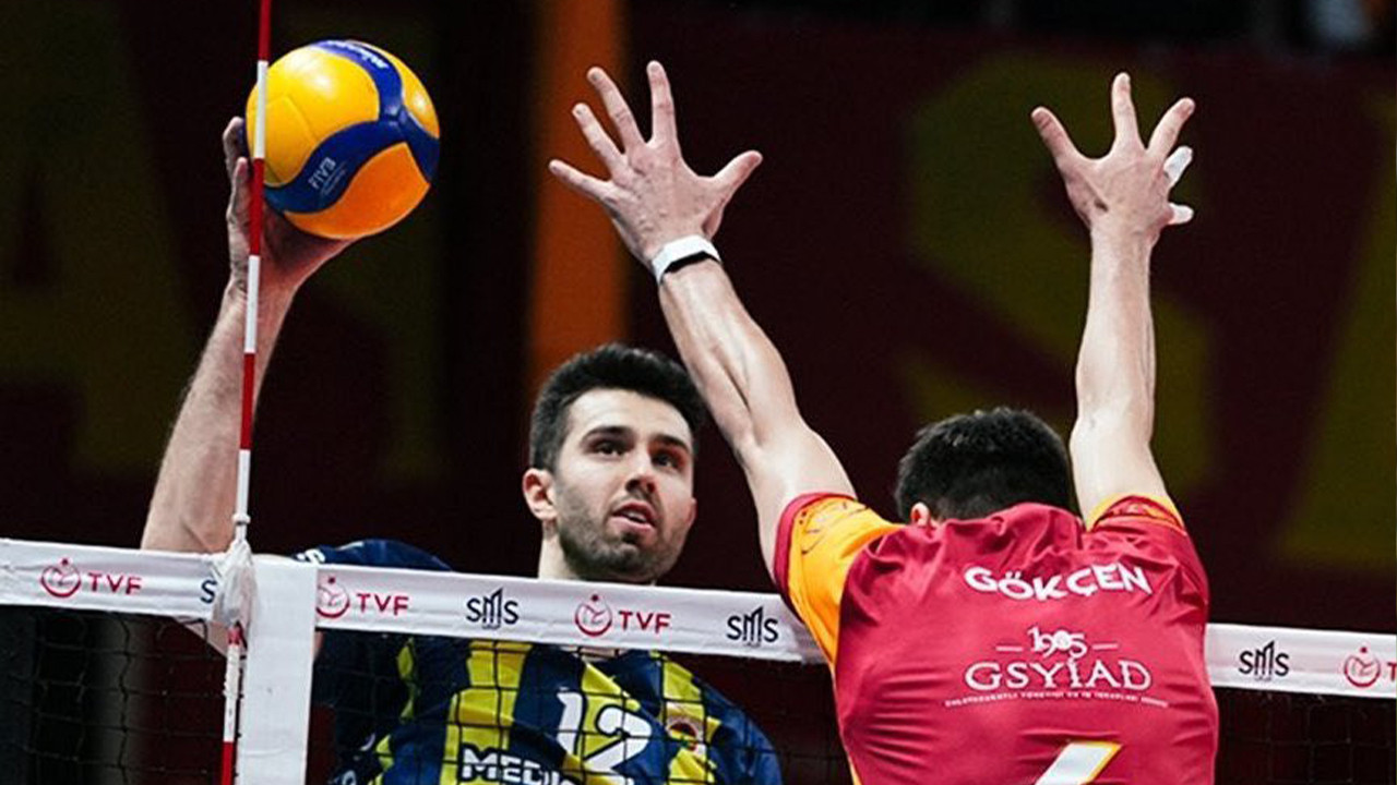 Fenerbahçe Efeler Ligi derbisini Galatasaray'a set vermeden kazandı